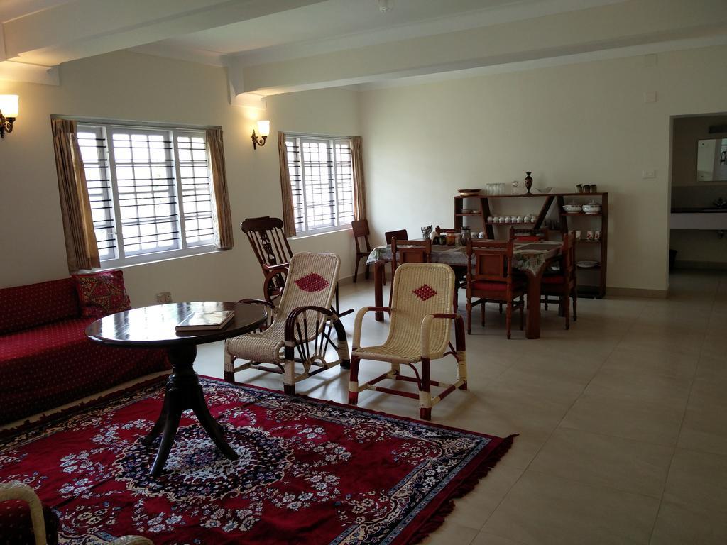 Colonels inn Ooty Esterno foto