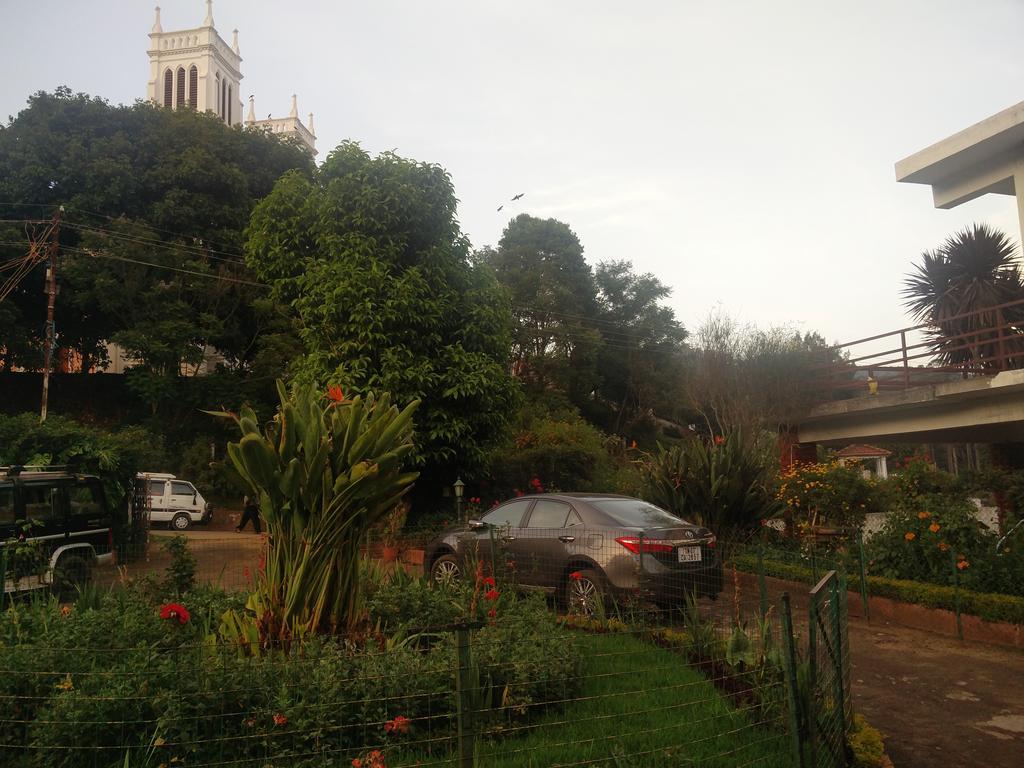 Colonels inn Ooty Esterno foto
